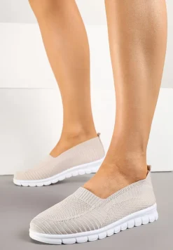 Beżowe Tenisówki Ozdobione Tłoczeniem z Elastyczną Cholewką Ivelfitia