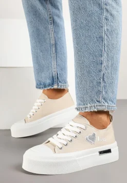 Beżowe Trampki na Platformie z Ozdobnym Napisem i Sercem Laviere