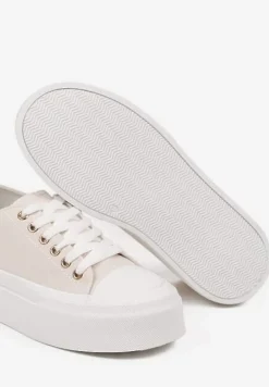 Beżowe Trampki na Platformie z Metalicznymi Sercami Florvila