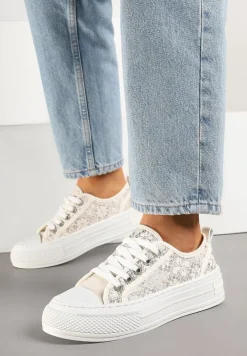 Beżowe Trampki na Platformie z Niską Cholewką i Koronką Jenalora