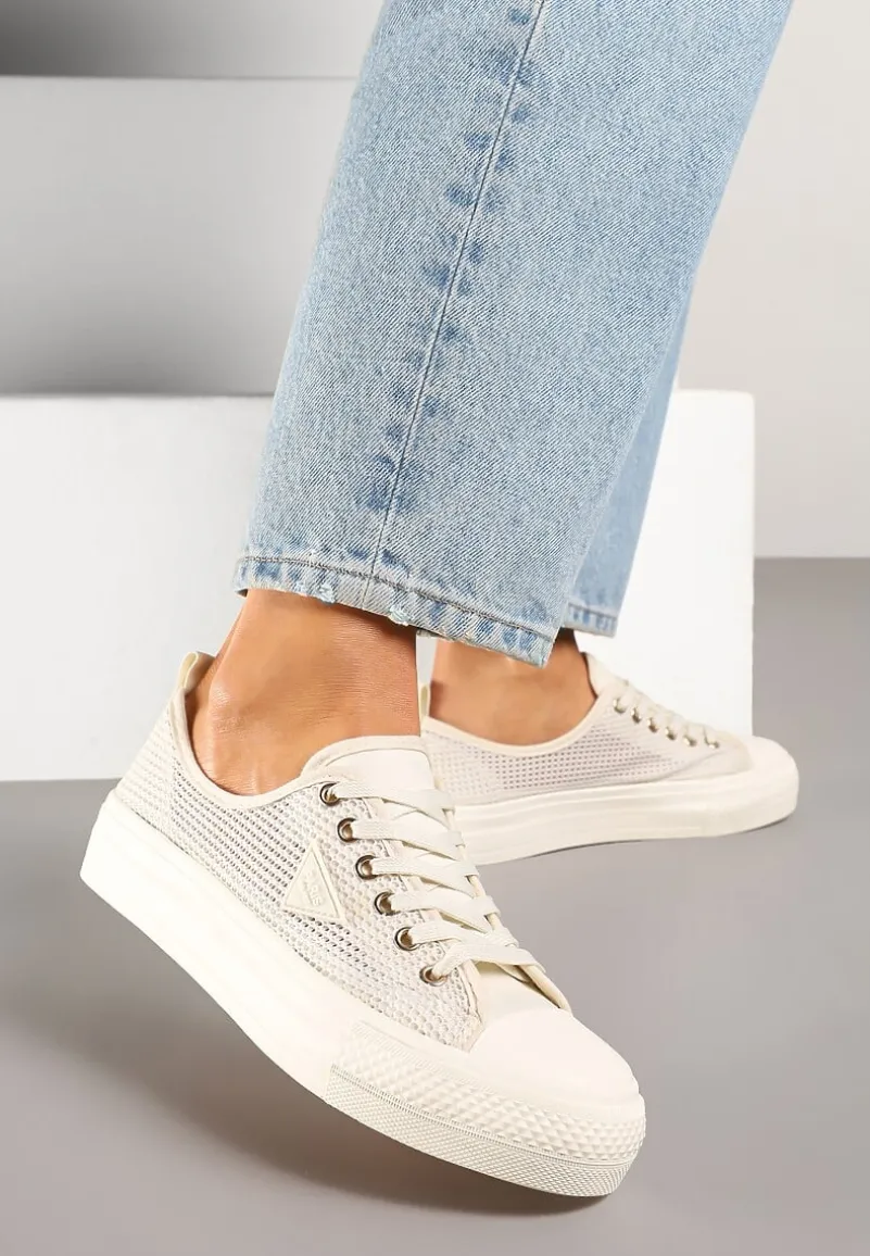 Beżowe Trampki pod Kostkę z Siateczkową Cholewką i Geometryczną Ozdobą Ulianissea