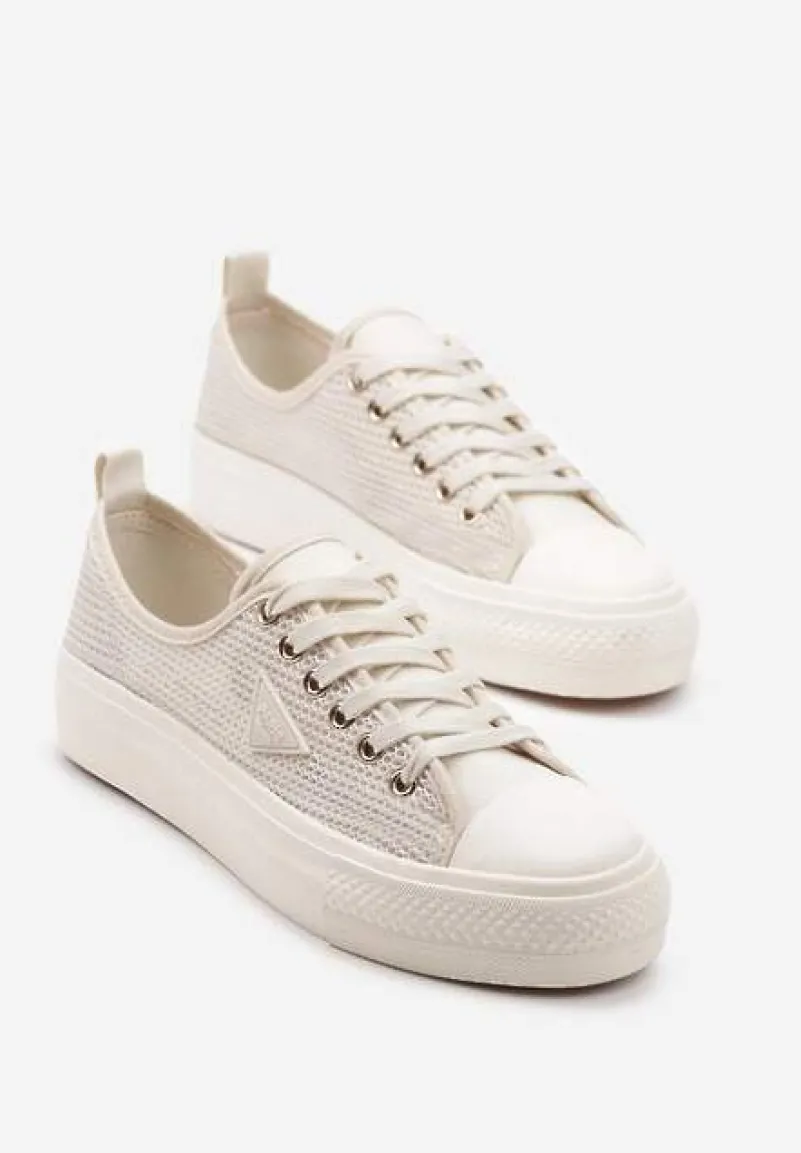 Beżowe Trampki pod Kostkę z Siateczkową Cholewką i Geometryczną Ozdobą Ulianissea