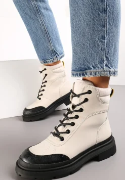 Beżowe Traperki Desa