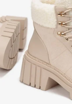 Beżowe Traperki Findlay