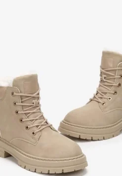 Beżowe Traperki Mocno Ocieplone Sztucznym Futerkiem Janeka