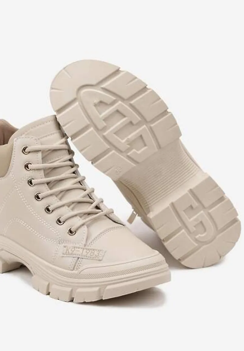 Beżowe Traperki na Grubej Podeszwie ze Żłobieniami Ocieplane Futrem Leannara