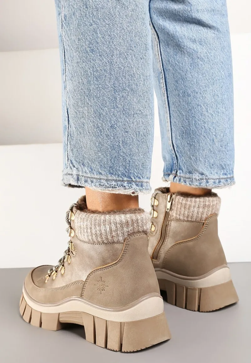 Beżowe Traperki na Platformie z Tłoczeniem i Sznurowaniem Neaniella