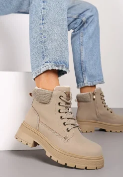 Beżowe Traperki na Tłoczonej Podeszwie z Materiałowymi Wstawkami Daithra