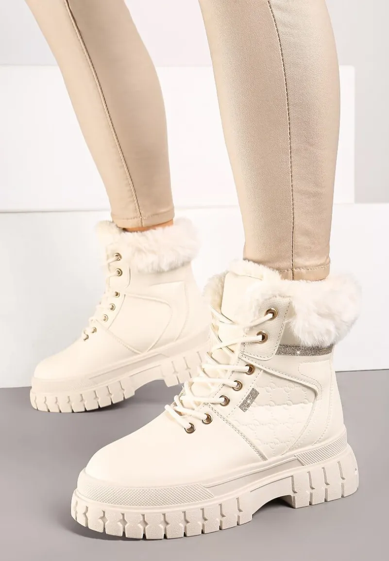 Beżowe Traperki na Tłoczonej Podeszwie z Brokatowymi Wstawkami i Futrem Tomina