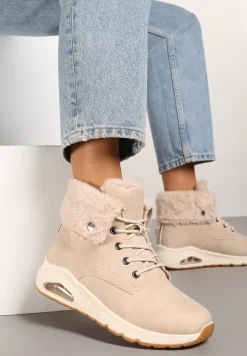 Beżowe Trapery ze Sznurowaną Cholewką z Futrem Zdobione Wstawką przy Podeszwie Nelothiel
