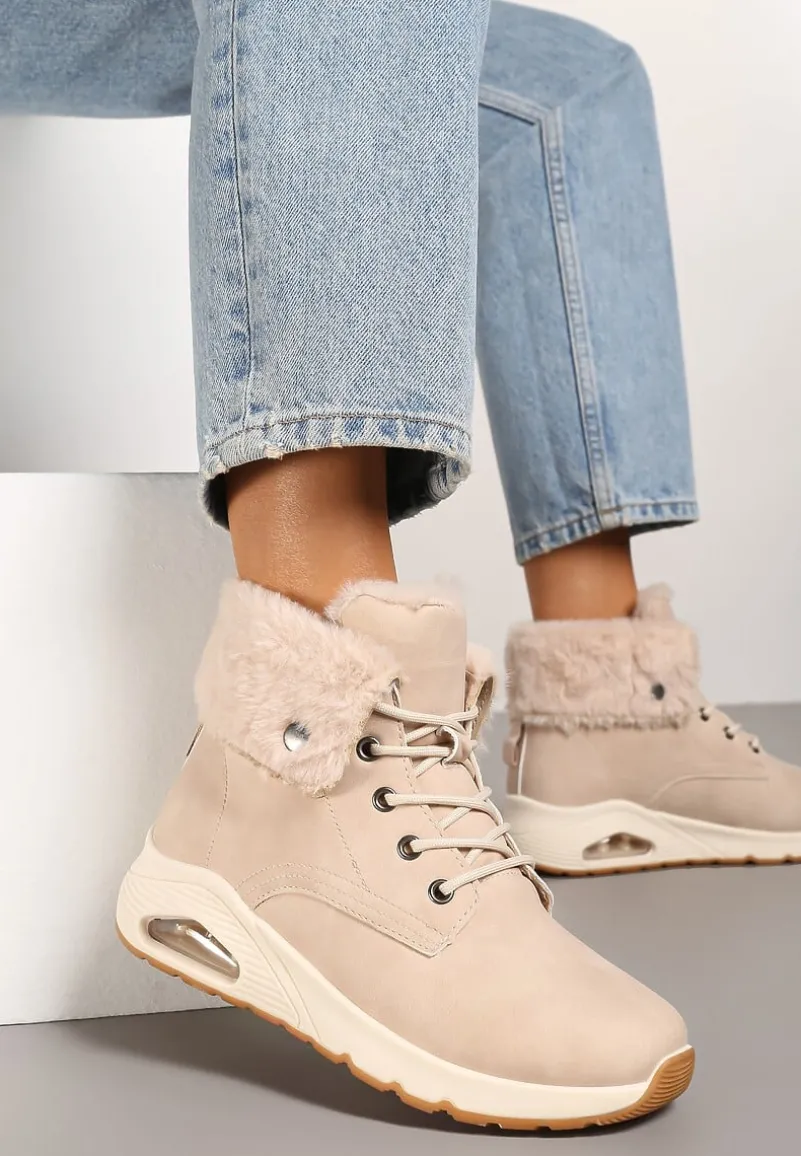 Beżowe Trapery ze Sznurowaną Cholewką z Futrem Zdobione Wstawką przy Podeszwie Nelothiel