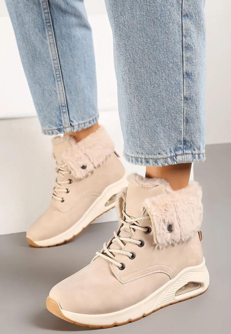Beżowe Trapery ze Sznurowaną Cholewką z Futrem Zdobione Wstawką przy Podeszwie Nelothiel