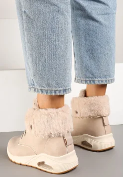 Beżowe Trapery ze Sznurowaną Cholewką z Futrem Zdobione Wstawką przy Podeszwie Nelothiel