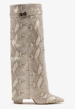 Beżowe Wężowe Kozaki na Słupku z Cholewką Imitującą Nogawkę Ceniffia