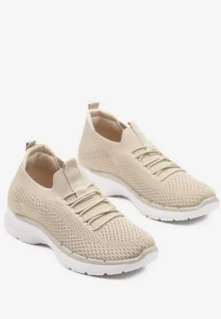 Beżowe Wsuwane Buty Sportowe Sneakersy z Imitacją Sznurówek Tatanoris