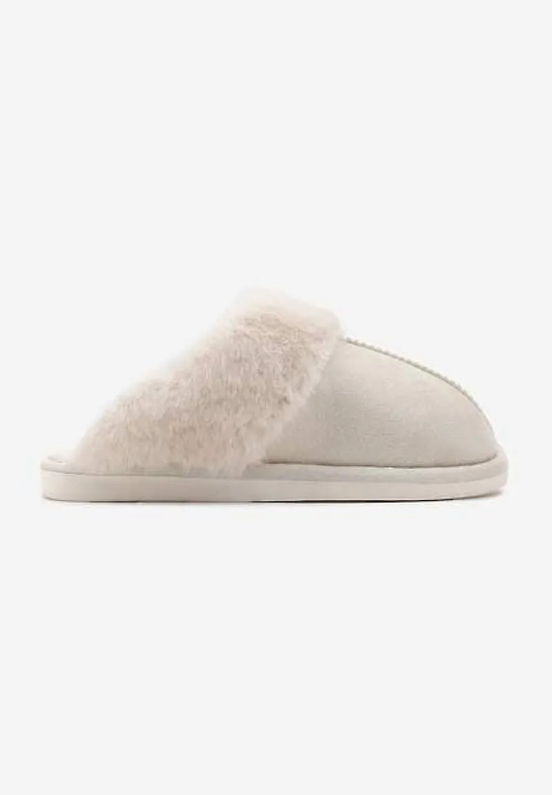 Beżowe Wsuwane Kapcie Ozdobione Futerkiem i Przeszyciami Almane