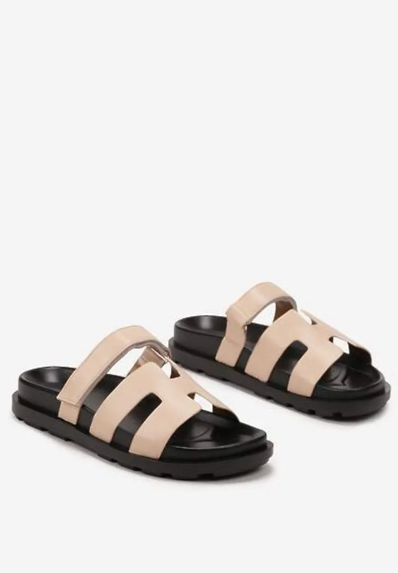 Beżowe Wsuwane Klapki z Zapieciem na Rzep Beriolla