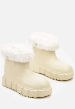 Beżowe Wsuwane Śniegowce z Futrzaną Wyściółką i Zdobieniami Tarvia