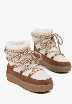 Beżowo-Brązowe Futrzane Śniegowce o Fakturze Typu Baranek z Ozdobnym Sznurowaniem Firedi