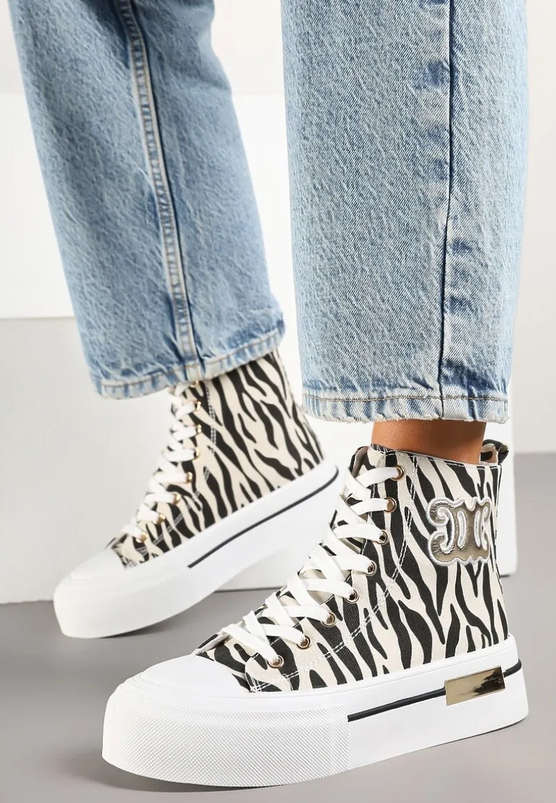 Beżowo-Czarne Trampki na Platformie za Kostkę Ozdobione Printem w Zeberkę i Naszywką Joliris