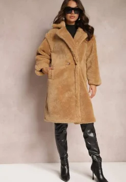 Beżowy Futrzany Płaszcz Teddy Zapinany na Guziki Bathalasa