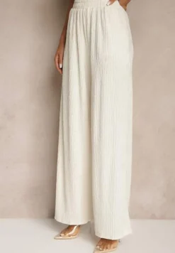 Beżowy Garniturowy Komplet z Kamizelką i Szerokimi Spodniami Filondia