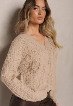Beżowy Kardigan w Stylu Oversize z Guzikami i Ozdobnymi Tłoczeniami Palabia