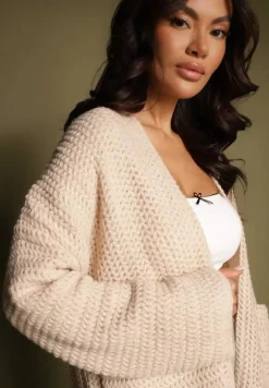 Beżowy Kardigan Bez Zapięć Zdobiony Luźnym Splotem i Wsuwanymi Kieszeniami Calineth