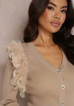 Beżowy Kardigan z Piórami i Perłami Josha