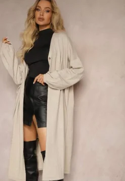 Beżowy Kardigan z Wiskozą o Długim Kroju Zapinany na Guziki z Metaliczną NIcią Arkaria