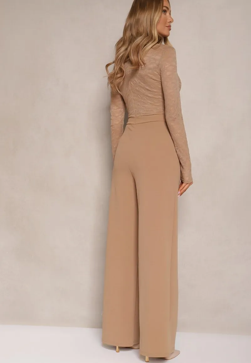 Beżowy Kombinezon z Koronki z Wiskozą z Wszytym Paskiem z Aplikacją Ninadira