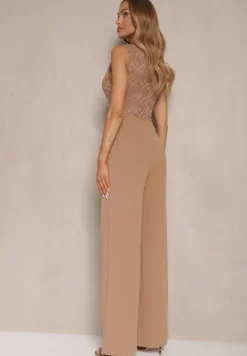 Beżowy Kombinezon z Prostymi Nogawkami z Metalową Ozdobą w Talii Lannrive
