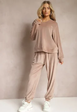Beżowy Komplet Dresowy z Weluru Luźna Bluza z Dekoltem w V i Elastyczne Spodnie z Kieszeniami Esparkia