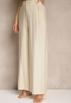 Beżowy Komplet z Wiskozą Spodnie i Bluzka z Aplikacją i Falbaną Dolirela