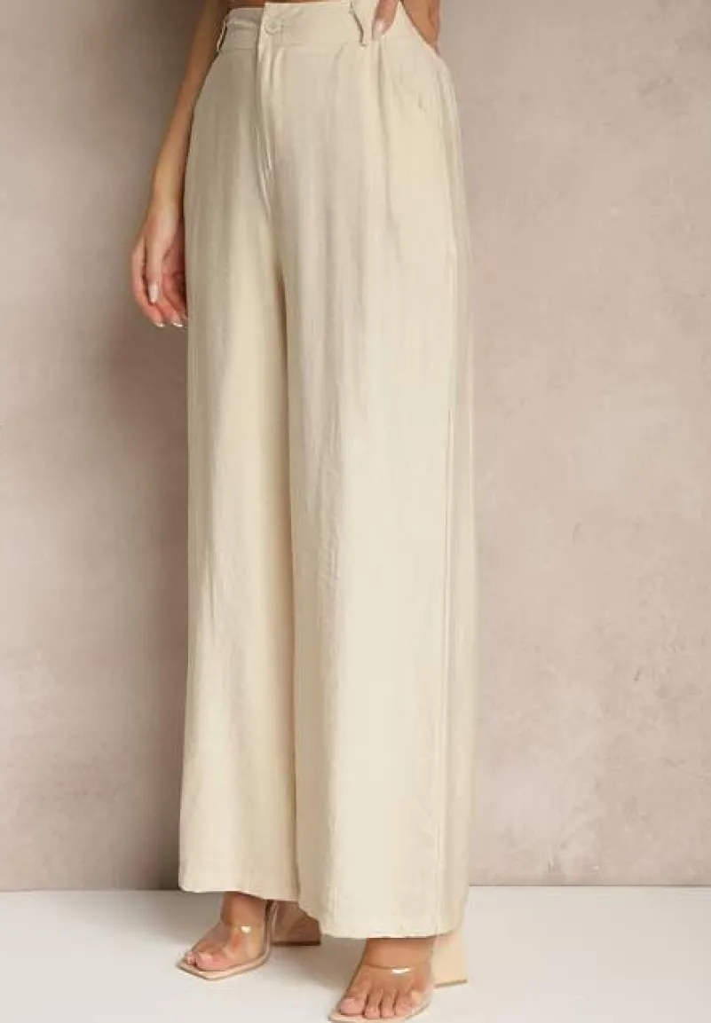 Beżowy Komplet z Wiskozą Spodnie i Bluzka z Aplikacją i Falbaną Dolirela