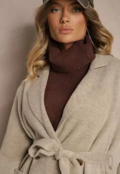 Beżowy Płaszcz z Wiskozą o Dwurzędowym Kroju z Kieszeniami i Wiązanym Paskiem Ninneta