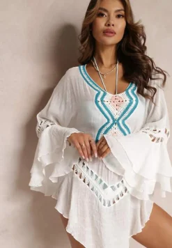 Biała Asymetryczna Narzutka z Ażurowymi Wstawkami i Falbankami Hirisa