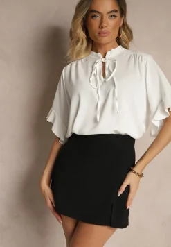 Biała Bluzka z Falbanami i Wiązaniem Fadeassa