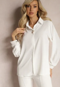 Biała Bluzka z Kołnierzem i Broszką z Perłą Laviona