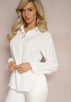 Biała Bluzka z Kołnierzem i Broszką z Perłą Laviona