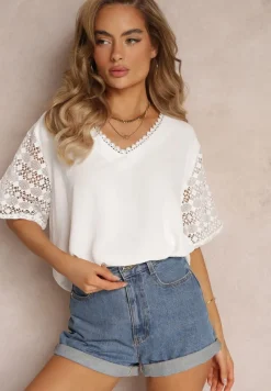 Biała Bluzka z Koronkowym Dekoltem i Rękawami z Wiskozy Cathlen