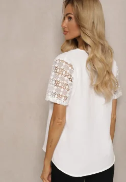 Biała Bluzka z Krótkim Rękawem i Ażurowym Zdobieniem Gracenie