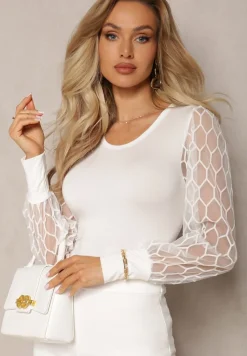 Biała Bluzka z Wiskozy Ozdobiona Koronkowymi Rękawami Ollivine