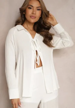 Biała Casualowa Bluzka z Bawełny Wykończona Wiązaniem i Kołnierzykiem Cyrilla