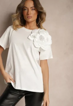 Biała Casualowa Bluzka z Bawełny Ozdobiona Kwiatem 3D i Cyrkoniami Renvia
