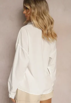 Biała Casualowa Koszula Ozdobiona z Przodu Aplikacją Nestalisa