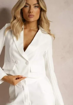 Biała Dwurzędowa Marynarka o Krótkim Kroju z Imitacjami Kieszeni Anavipa