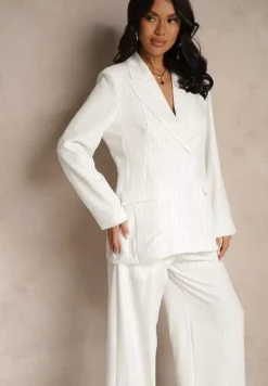 Biała Dwurzędowa Marynarka z Wiskozą i Usztywnianą Linią Ramion Ellirisa