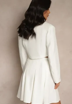 Biała Dwurzędowa Marynarka o Krótkim Fasonie Redafira