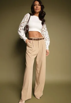 Biała Dzianinowa Bluzka z Długimi Koronkowymi Rękawami Handra